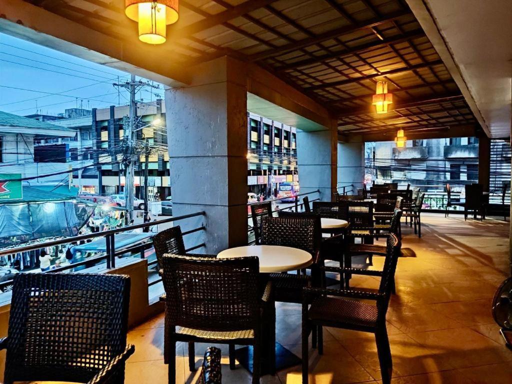 Mo2 Westown Hotel San Juan Bacolod Exteriér fotografie