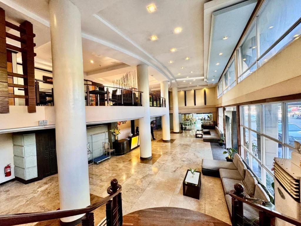 Mo2 Westown Hotel San Juan Bacolod Exteriér fotografie