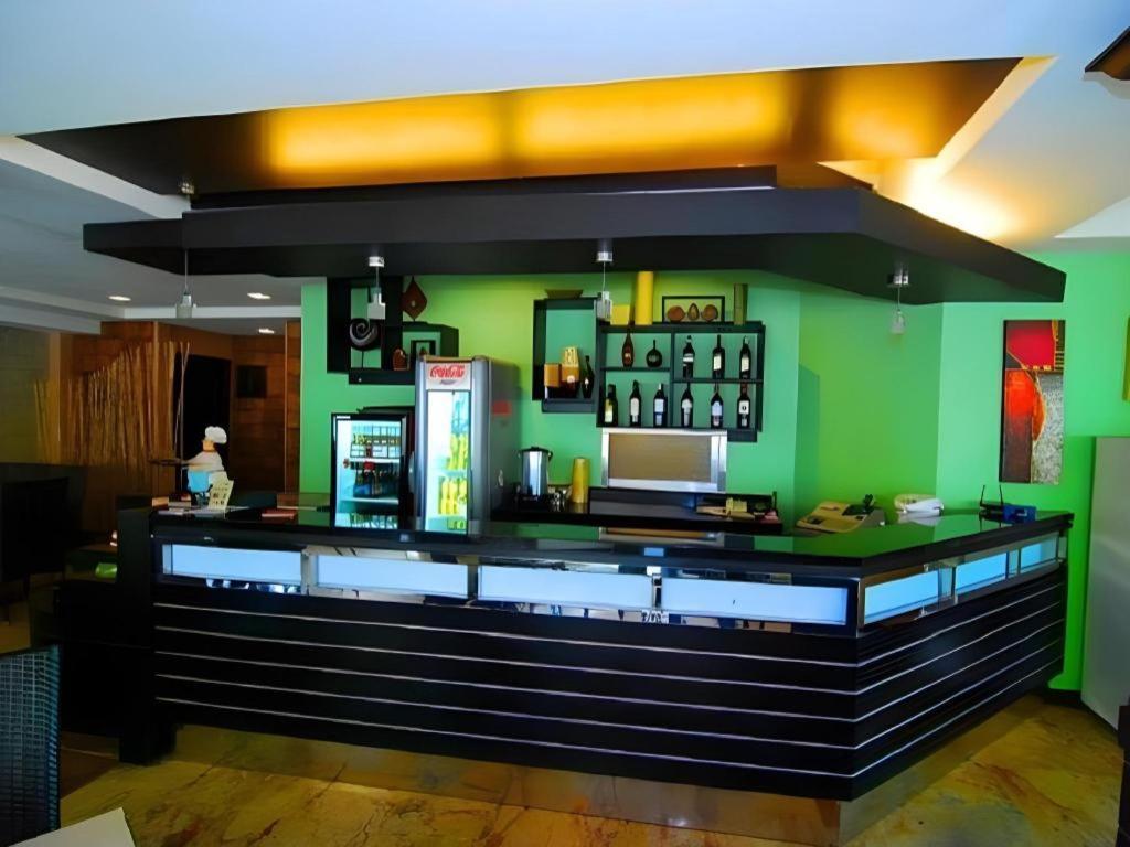 Mo2 Westown Hotel San Juan Bacolod Exteriér fotografie