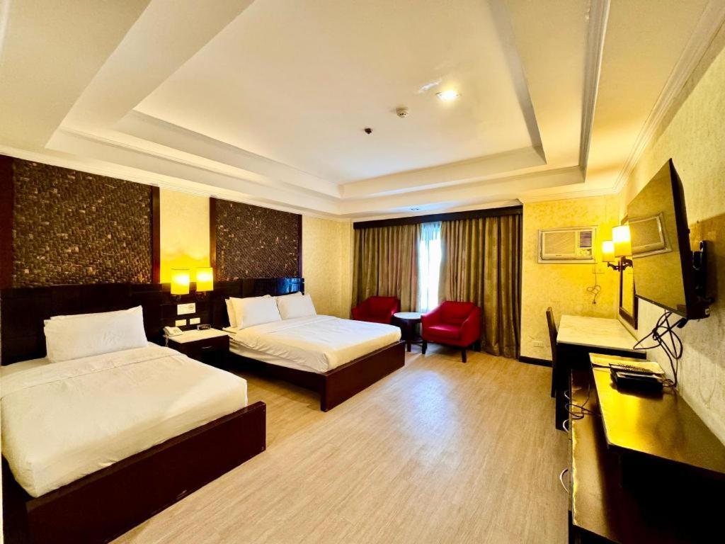 Mo2 Westown Hotel San Juan Bacolod Exteriér fotografie