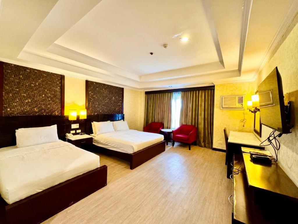 Mo2 Westown Hotel San Juan Bacolod Exteriér fotografie